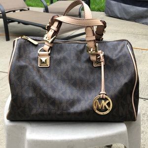 Michael Kors Grayson Large Satchel (Brown)